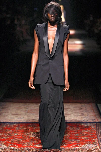 Look 37